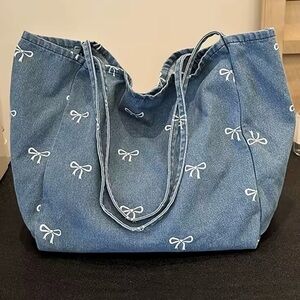 Denim Bow Print Tote Bag - Blue